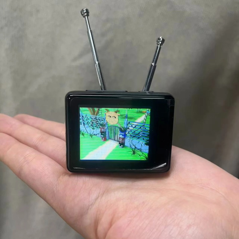 ทีวีจอสัมผัสสีขนาดเล็กสไตล์เรโ - Retro Gaming Tv บทวิจารณ์และราคา